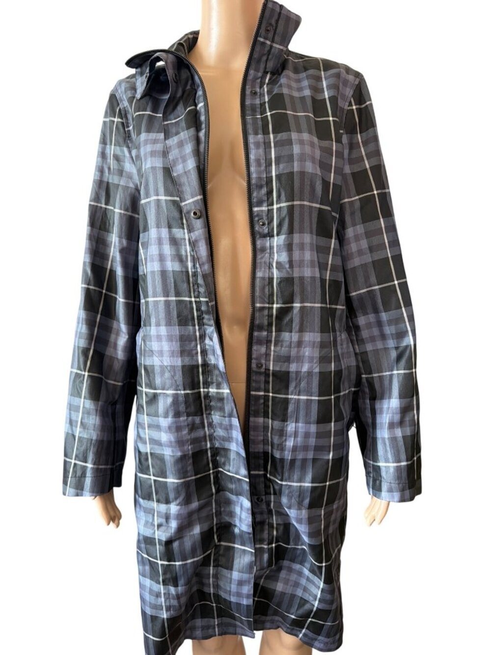 Burberry London Gray Plaid Hooded Belted Waterproof Raincoat Women's Sz L w/COA - Picture 4 of 16